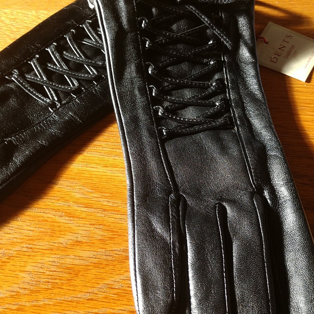 Lux CUSTOM DENTs of ENGLAND LEATHER Corset Laced Black Gloves NWT
